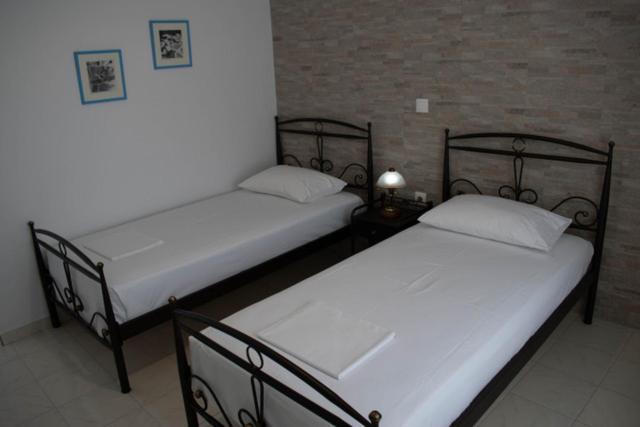 Kouki Maria Rooms Apollonia  Exterior photo